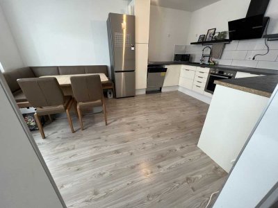 Modernisierte 3-Zimmer-Wohnung mit EBK in Groß-Gerau
