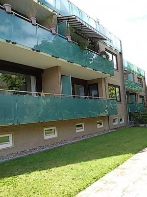 Stilvolle 2,5-Zimmer-Wohnung mit geh. Innenausstattung mit Balkon,  EBK in Timmendorfer Strand