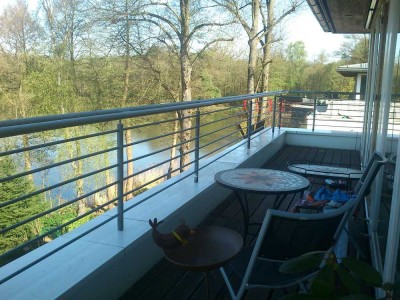 Helle 2-Zimmer Dachgeschosswohnung mit Seeblick zur Untermiete in Birkenwerder