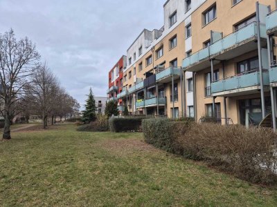 Gemütliche Wohnung mit Gartenanteil