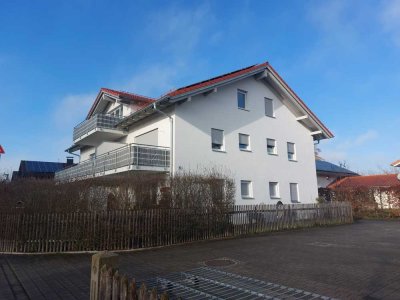 Neuwertige 2-Zimmer-Wohnung mit eigener Terrasse/Garten in Bruckmühl