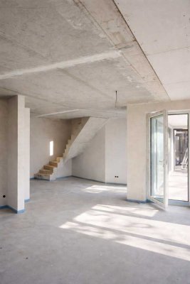 Exklusive Maisonettewohnung im Dachgeschoss mit Spitzboden  und Loggia