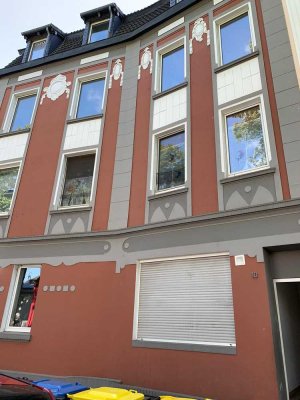 Sanierte 3-Raum-Wohnung mit Balkon in Duisburg Wanheim/Angershausen