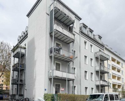 Modernes Wohnen mit historischem Flair! Traumhaft schöne Altbauwohnung in Neuhausen!
