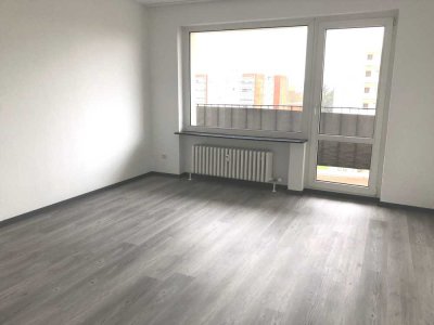 Schöne 2 Zimmer Wohnung in FFM Riederwald mit Weitblick INKLUSIVE Stellplatz