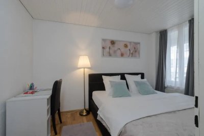 Möblierte Zimmer /Wohnung