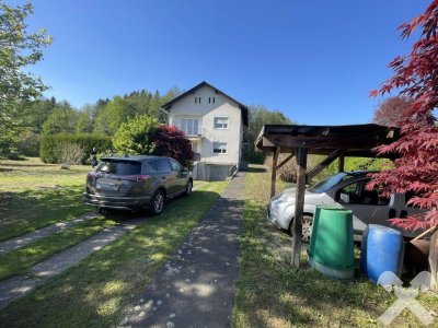 Renovierungsbedürftiges Wohnhaus auf großem Grundstück in Stainz