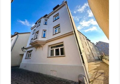 Wohnen mit Charakter: Zwei-Zimmer-Wohnung in der Augsburger Altstadt