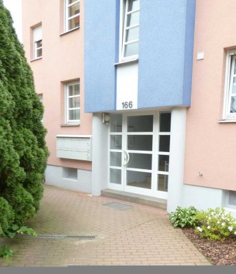 Bezugsfrei Juli 2024:
Modernisierte 3-Zimmer-Wohnung
Ruhige Lage in Bamberg-Ost
TG-Platz inklusiv