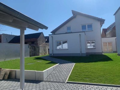 Neues, familienfreundliches, geräumiges, 5-Zimmer-EFH (Neubau) in Gi-Lützellinden