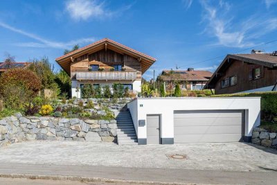 Traumhaus in erhöhter Sonnenlage mit Bergblick! 300 qm W-/Nfl. - Design & modernste Technik