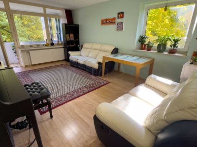 Familienfreundliche 3-Zimmer-Wohnung mit Einbauküche in Germering