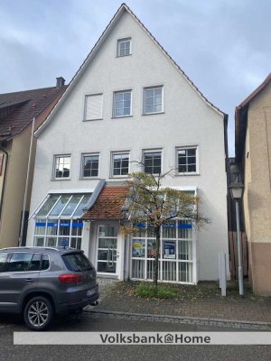 +++Gemütliche DG-Wohnung in Betra+++