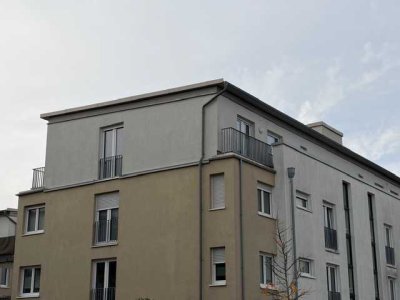 Verkauf schöner freistehender Dachgeschosswohnung