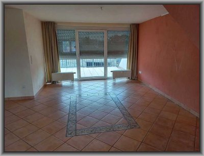 Nr. 1951 * Großzügige 4-Zimmer Wohnung mit toller Dachterrasse in Wo-Horchheim *