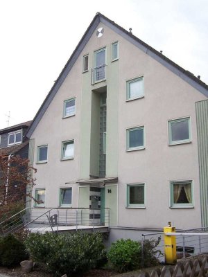 Helle 2-Zimmer-Wohnung mit Terrasse