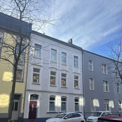 Möbilierte Erdgeschosswohnung in Gemeinschaftshaus