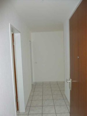 gut geschnittene 2-Zimmer-Whg. mit Balkon
