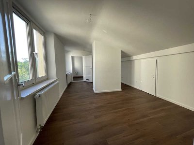 Erstbezug nach Generalsanierung | Hochwertiges Dachgeschoss in Toplage Ludwigsvorstadt