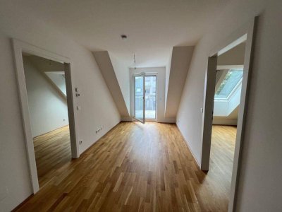 EXKLUSIVES WOHNEN IN RUHIGER LAGE MIT BALKON &amp; GARAGE – IDEAL ZUR ANLAGE