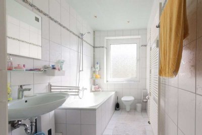 Im ♥️ Frohnhausens: geräumige Wohnung in gepflegtem Haus