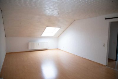 Attraktive 3-Zimmer-Dachgeschosswohnung in Deggendorf - sofort verfügbar