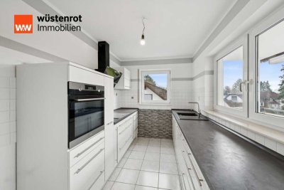 Wohnen in bester Lage – Ruhige 3-Zimmer-Wohnung mit Balkon ins Grüne in Aschaffenburg-Schweinheim