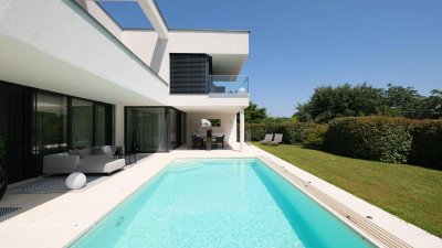 ANSFELDEN - Designvilla beim Golfplatz