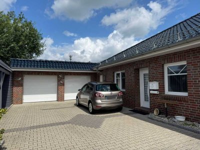 Moderne Bungalow Doppelhaushälfte