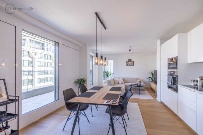 **Südwest Dachterrasse mit Skyline View**Neuwertige und luxuriöse 2,5 Zi.-Whg. mit EBK und Concierge