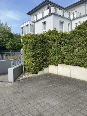 Exklusive und moderne Stadtwohnung mit Terrasse und Garten in Gellershagen – Bielefeld
