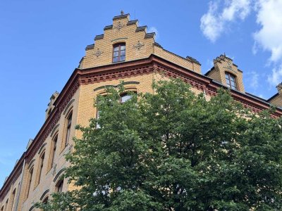 "BEZUGSFREI: Wohnkomfort auf zwei Ebenen – mit Dachterrasse & Tiefgarage"