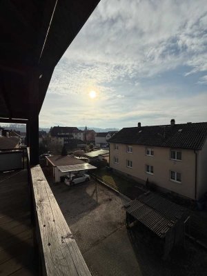 Lichtdurchflutete 4-Zimmer-Wohnung in Steinen