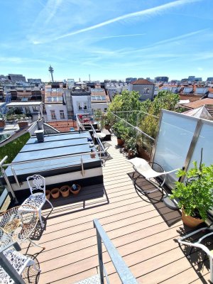 Helle, zentrale Dachgeschoss Maisonette mit 2 Freiflächen und Weitblick zum Kauf!
