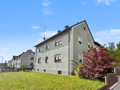 Großzügiges 2- bis 3-Familienhaus in Nürnberg- Brunn auf ca. 1.024 m² Grundstück