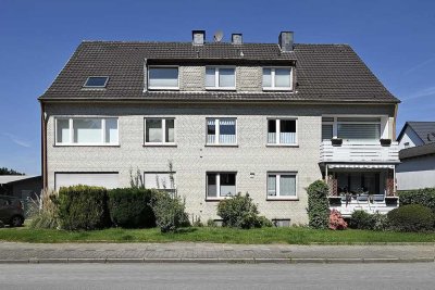 Attraktives Mehrfamilienhaus 6 Balkone 4 Garagen Garten in Bochum provisionsfrei zu verkaufen!
