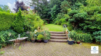 Reihenendhaus mit fünf Zimmern und traumhaftem Garten in Kiel Kroog