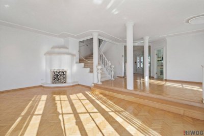 Private Estate Villa mit Fernblick | Privatwald | Virtual Tour | 4.200m2 Garten | 25 min. in den 1. Bezirk | Pool &amp; Sauna