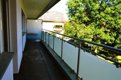 Helle, zentral gelegene Wohnung mit Sonnen-Balkon in Xanten