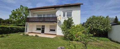 Helle 4-Zimmer-Wohnung mit traumhaftem Gartenparadies