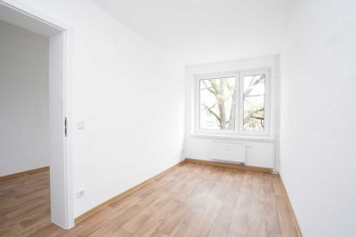 Balkon / Perfekte Lage / Dusche