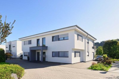 Moderne 3-ZKB Wohnung mit EBK, Stellplatz und Balkon mit Rheinblick- im Rheinquartier in Lahnstein