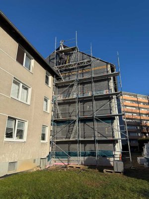 Neue 3-Zimmer-Wohnung mit weißem Bad und Balkon in Mettmann in energetisch saniertem 3-Familienhaus