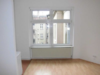 Kompakte Altbauperle in Toplage Friedrichshain