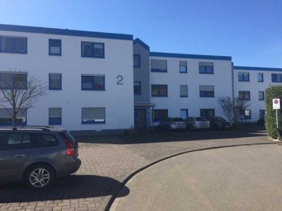 Helle 3-Zimmer Wohnung mit Balkon in Longuich