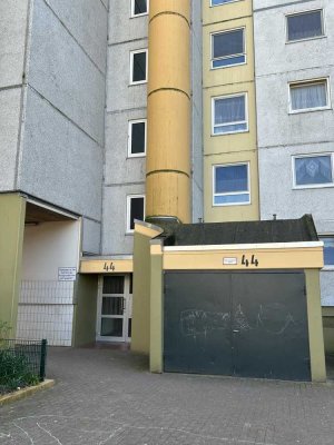 Schöne 2-Zimmer-Wohnung mit Balkon in Kiel Mettenhof