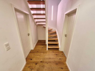 Bezugsfrei: Modern sanierte Maisonette als stilvolles Zuhause und Kapitalanlage