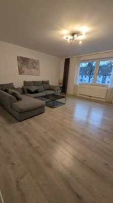 Renovierte 3-Zimmer Wohnung mit Balkon in Leverkusen-Opladen