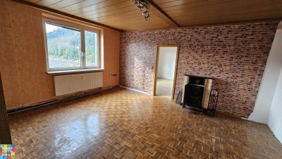 Top 3-Zimmerwohung im obersten Stock - Erstbezug nach Sanierung - unbefristeter Mietvertrag