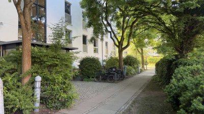 Zuhause mit Terrasse im grünen Bahrenfeld